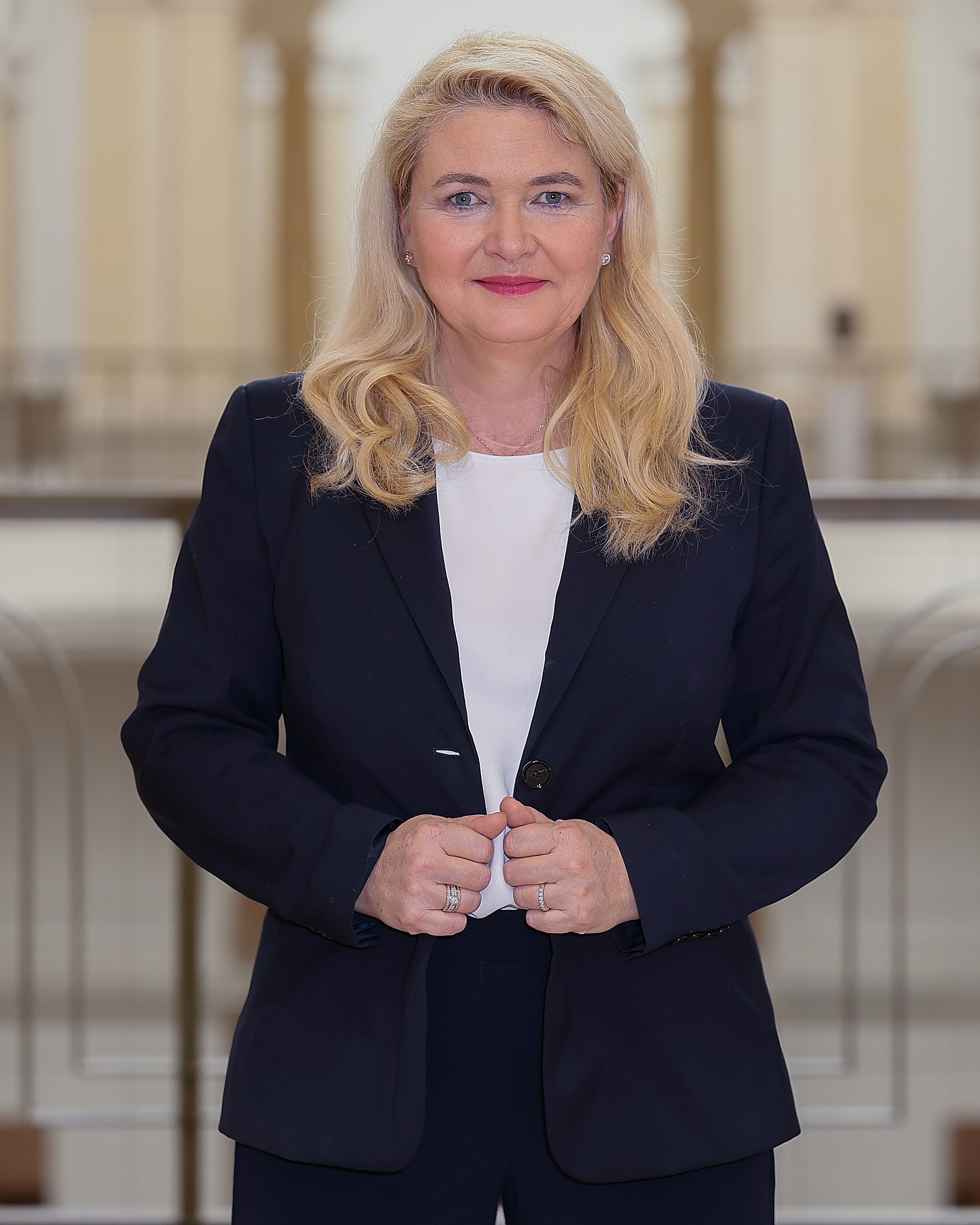 Dr. Kristin Brinker, Spitzenkandidatin der AfD Berlin